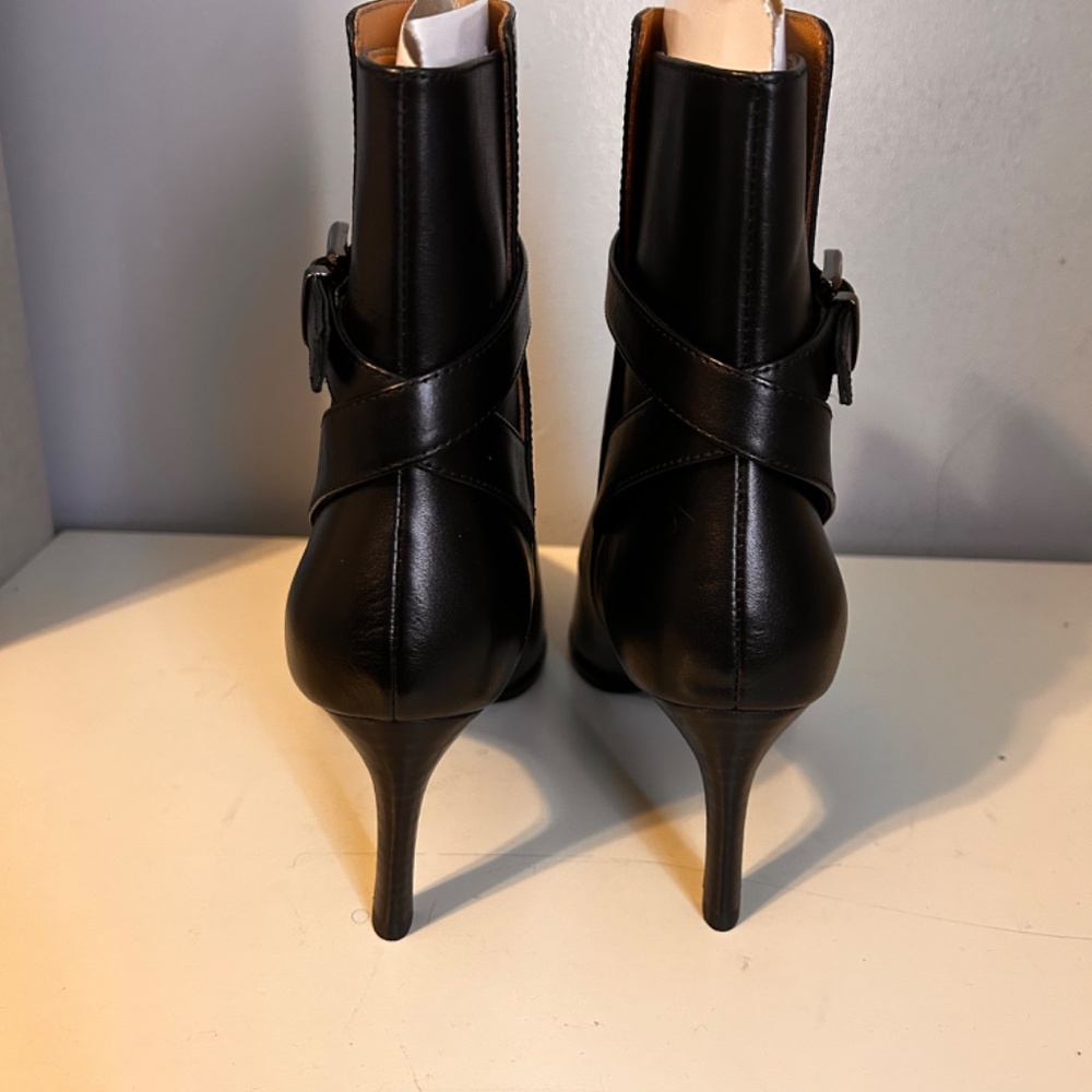 Tendance Point Toe Bootie - Picture 3 of 3